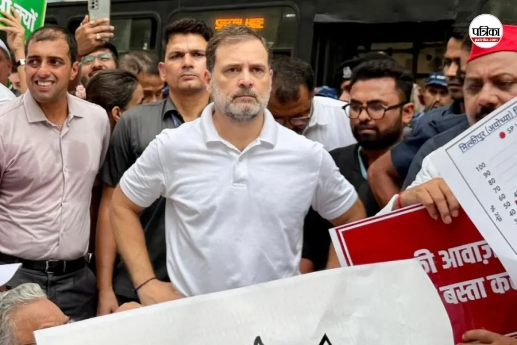 Rahul Gandhi की वोटर अधिकार यात्रा 2025: 16 दिन, 20 जिले और 1300 KM लंबी पदयात्रा